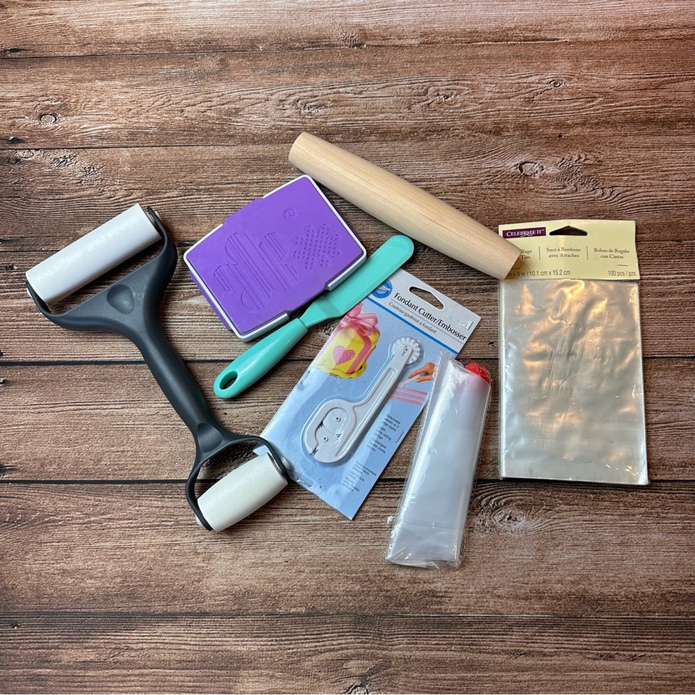 Mixed Cookie Baking Lot - See Pics